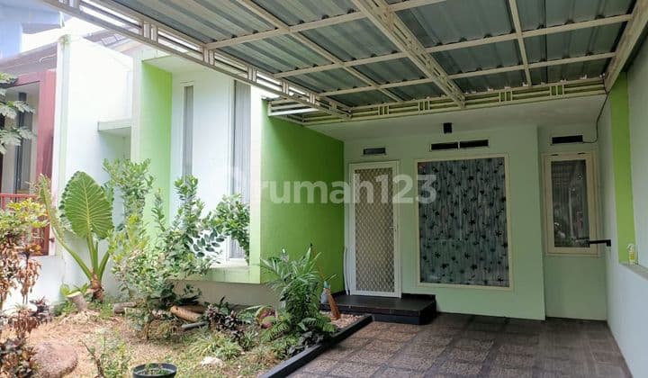 Beautiful House in the Elite Area of Permata Jingga Soehat