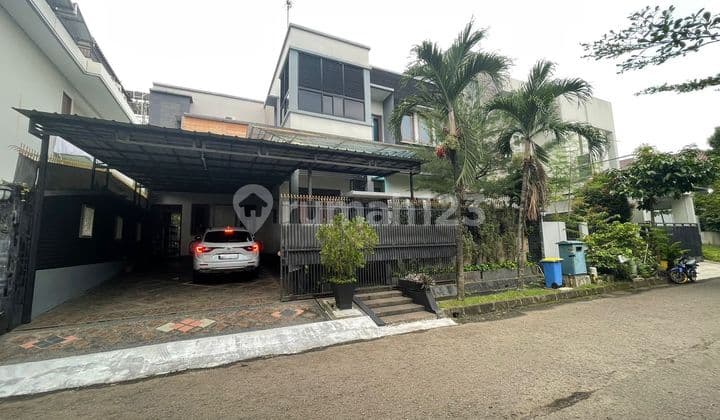 For Sale House in Giri Loka BSD City