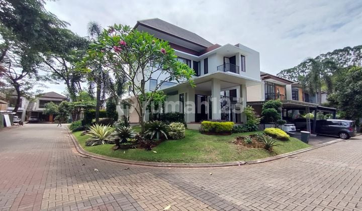For Sale Corner House with Independent Building in Greencove, Bsd City