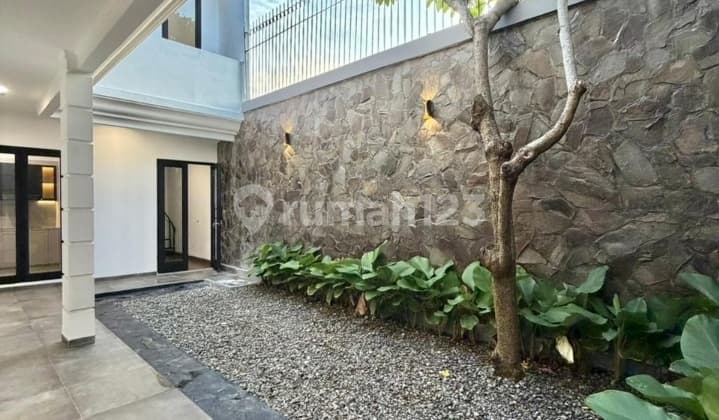 Rumah Dijual Siap Huni di Puspita Loka Bsd