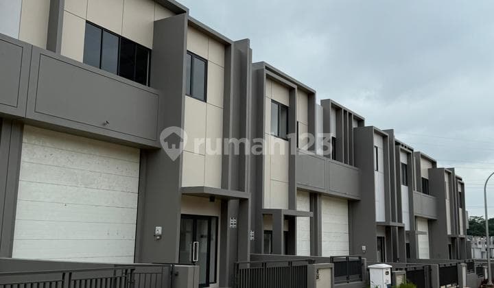 Dijual Siap Huni Gudang Taman Tekno X Bsd City