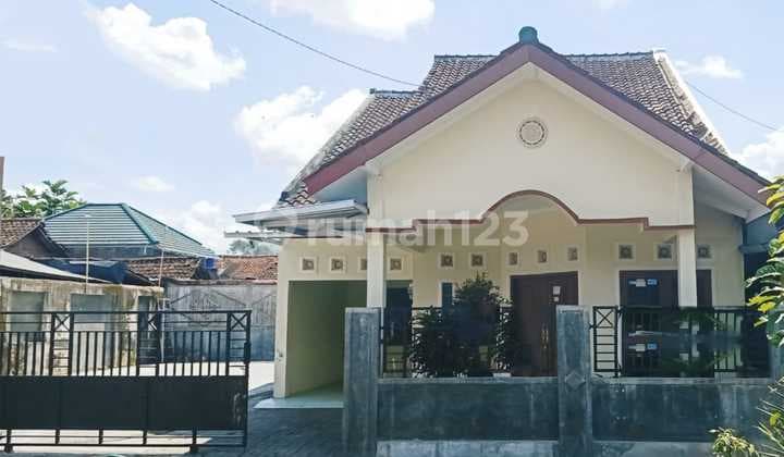 Dijual Rumah Dekat Berbagai Obyek Wisata Daerah Prambanan, Sleman- Daerah Istimewa Yogyakarta