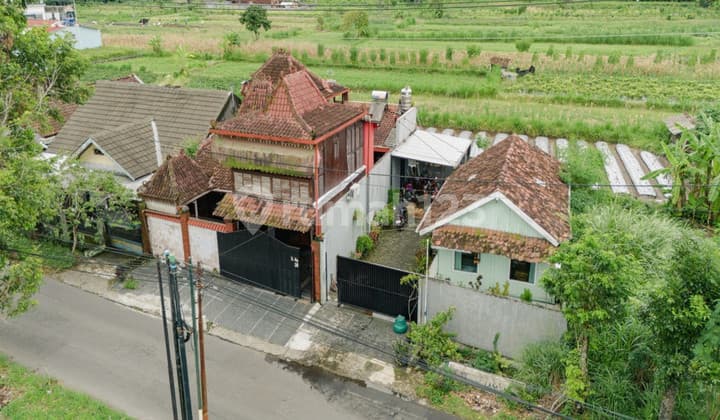 Dijual Villa Kayu Joglo Asli, Nuansa Etnik yang Teduh, Donoharjo, Ngaglik, Sleman