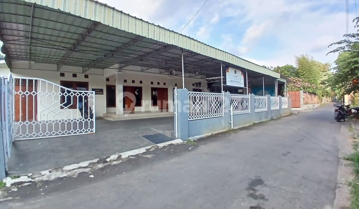 Disewakan Rumah 4 Kamar Tidur Lokasi Kramat, Sidoarum, Godean, Sleman.