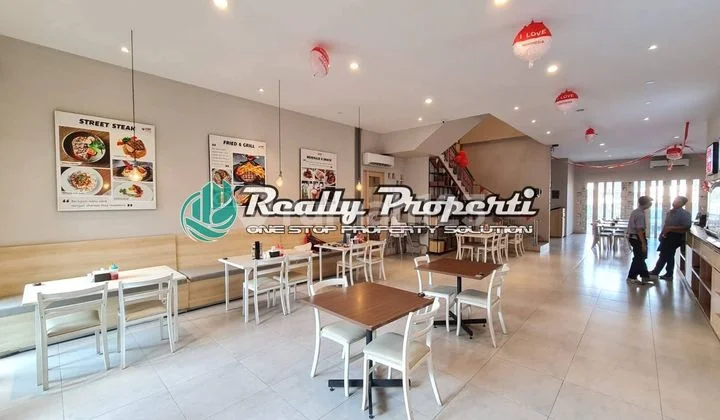 Dijual/ Disewakan Ruko 2 Lantai Lokasi Jln Raya Jatiwaringin Pondok Gede Bekasi