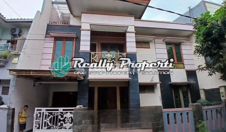 Dijual Rumah 3 Kavling Dalam Perumahan Dekat Toll Bekasi Timur