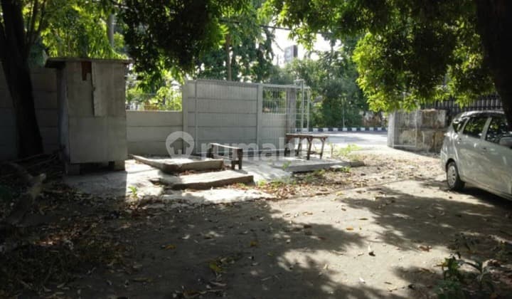 Tanah di Jalan Raya Diponegoro Surabaya Tengah Kota Pinggir Jalan Raya