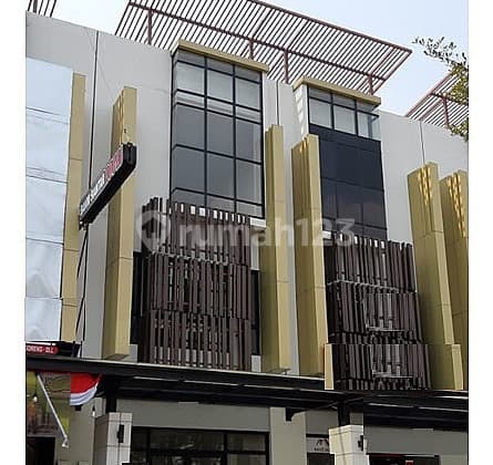 Dijual Ruko Strategis Dalam Kondisi Tersewa di The Boulevard Jgc