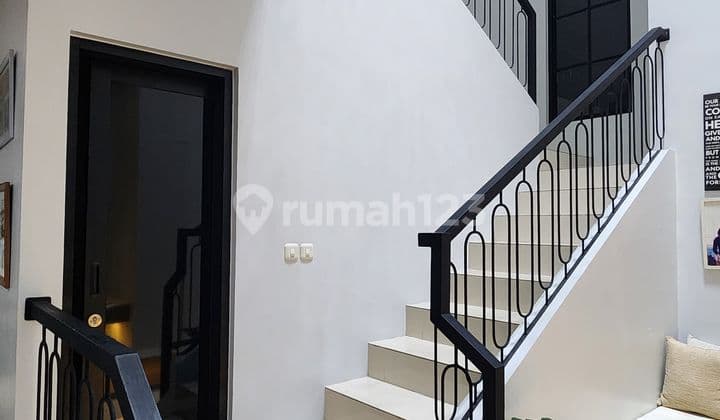 Dijual Rumah Mewah Griyaloka BSD