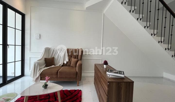 Dijual Rumah Sangat Bagus Griyaloka sektor 1.1