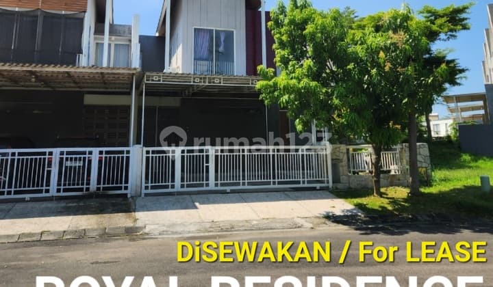 Full Furnished Disewakan Rumah Royal Residence Canal Park Wiyung Surabaya Barat Plus Kanopy Carport, Pagar