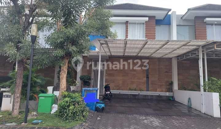Murah Disewakan Rumah Royal Residence Wiyung Surabaya Full Furnished Modern, Taman Luas Depan Belakang, Ac, Waterheaterdekat Pakuwon Mall, Citraland, Wbm, Dian Istana Residence
