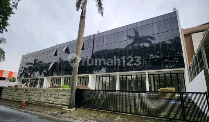 Dijual 490 M2 Gedung Baru 4 Lantai Ruko Taman Gapura Area G Walk Citraland Komersial Area Surabaya Barat Cocok Buat Segala Usaha Kantor, Bank, Gym, Skin Care Clinic, Resto - Parkiran Mobil Luas