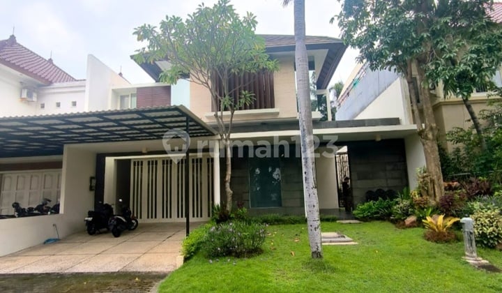 For Rent House Palm Hill Citraland West Surabaya Fully Furnished - Prime Location Near Ciputra School, Sis School, Gwalk, Merlion Statue