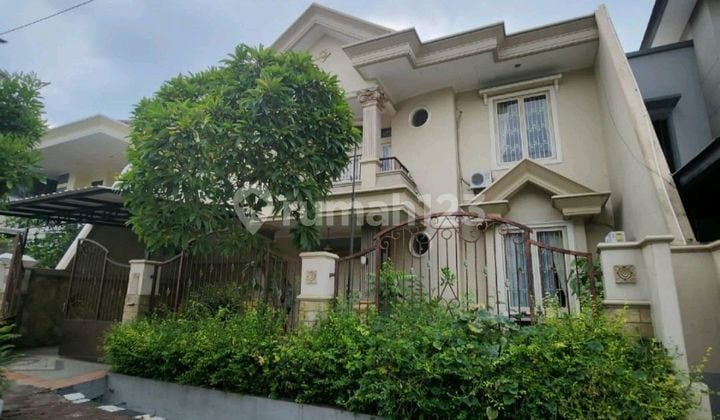 Disewakan Rumah Taman Hunian Satelit - Sukomanunggal Plus Private Pool / Kolam Renang + Full Furnished Dekat Chofa, Isen,, Rs Mitra Keluarga, Sma Gloria