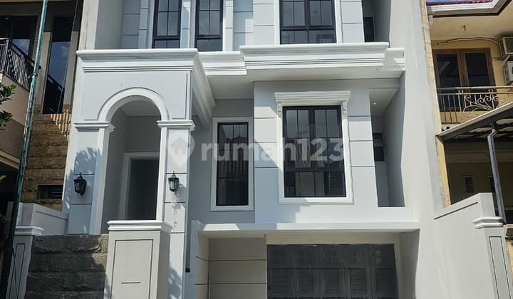 Rumah Baru Graha Famili - Surabaya Barat