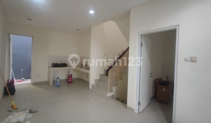 Disewa Rumah Golflake Residence 6x15m, Cengkareng, Jakrta Barat Rumah di Jl. Kapuk Cengkareng No. 5, Cengkareng Timur, Cengkareng, Kota Jakarta Barat, DKI Jakarta, Indonesia, 11730, Cengkareng