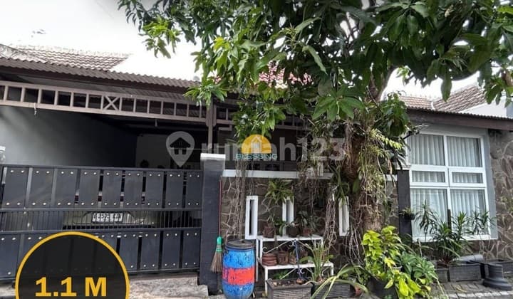 Hunian dengan 4 Kamar Tidur di Bawah 1 M Lokasi Semarang Timur