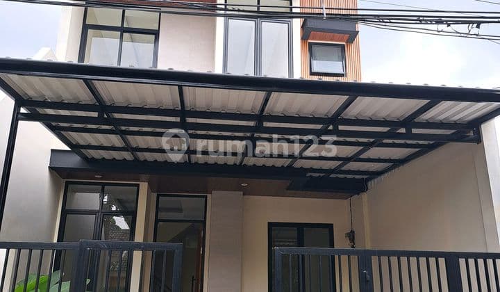 For Sale Brand New House in Kencana Loka Bsd