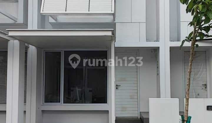 Rumah 2 Lantai Bagus di Cluster InspiraHaus BSD City Tangerang