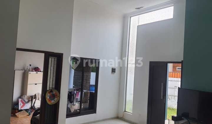 Dijual Cepat Rumah Hook 1 Lantai Hadap Selatan di Nusaloka BSD
