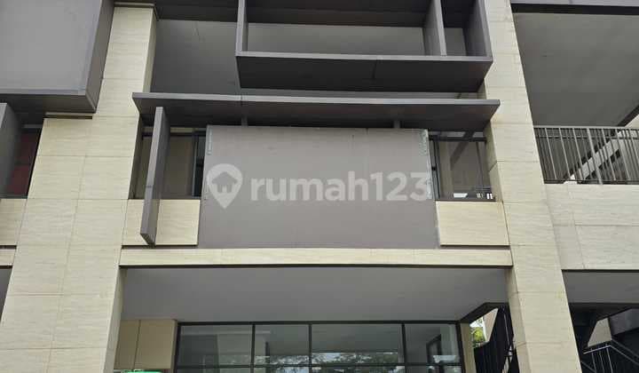 For Sale or Lease 3-Story Nice Shop House in Icon Business Park BSD City