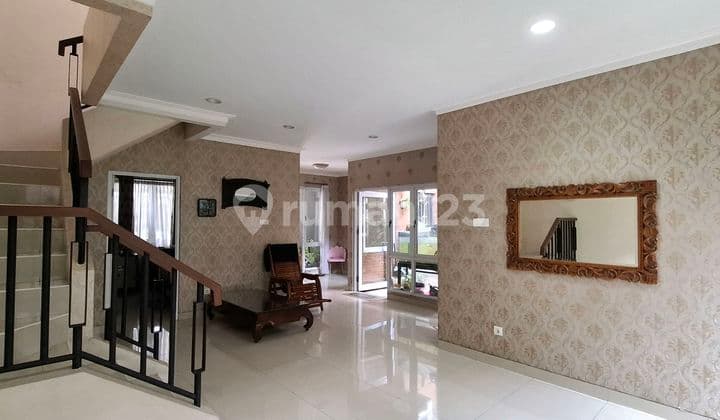Rumah Murah 2 Lantai Siap Huni di Cluster Baru Kota Wisata, Dekat Komersial!