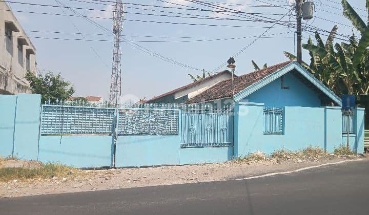 Gudang strategis akses kontainer