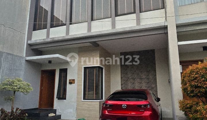 Rumah Siap Huni 2 Lantai Dalam Cluster dengan Furnish.