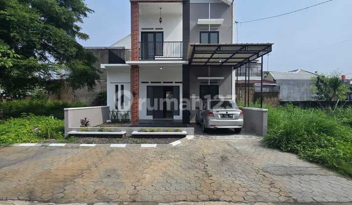 Rumah Bagus Minimalis di Purbayan Dekat Luwes Gentan Solo