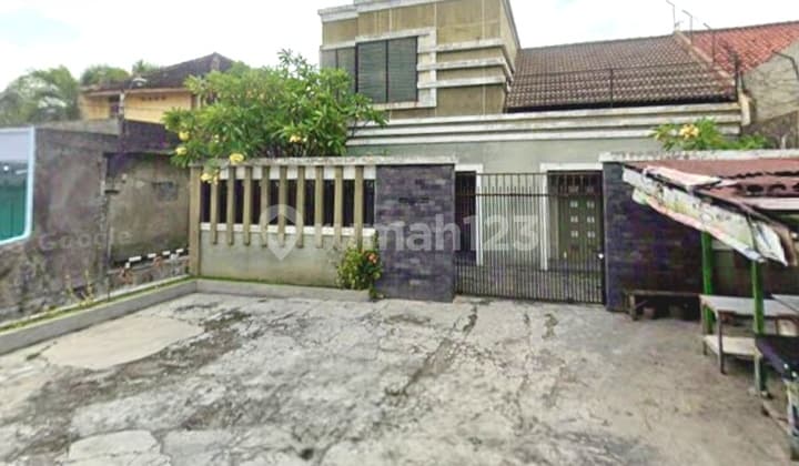Rumah Bagus dan Strategis Cocok untuk Usaha di Jebres Solo