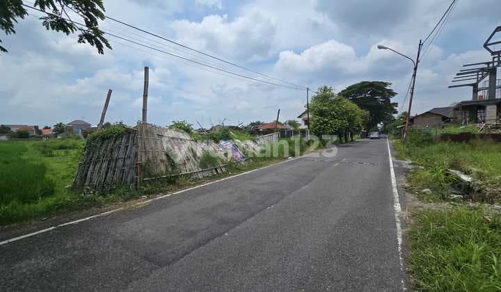 Tanah Kering Siap Bangun di Jalan Pleret Utama Banjarsari Solo