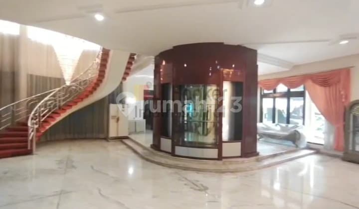 Jual Rumah Siap Huni,cocok Usaha Nyaman Tengah Kota Semarang 9389