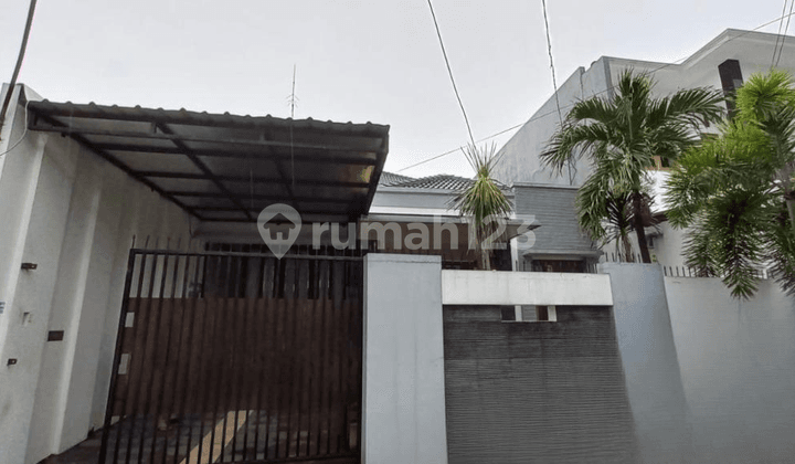 Jual Rumah Siap Huni dan Nyaman daerah Semarang Selatan – 10252