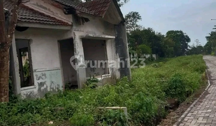 Jual rumah di area BSD Lokasi Strategis dekat dengan stasiun Cicayur, ICE BSD dan Mall Aeon dan akses terbaru nantinya akan ada jalan baru dari arah ICE BSD