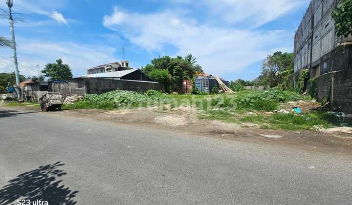 Land 10 Are in the Sunset Road Area, Seminyak Kuta