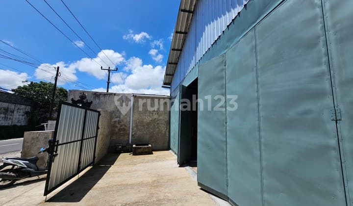New Warehouse 4 Are in Ubung Denpasar
