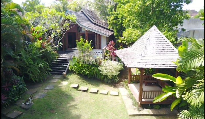 Beachside Tropical Villa Estate in Pererenan, Canggu