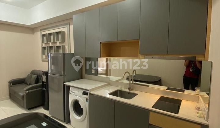 Disewakan Apartemen Taman Anggrek Residences 2 Kamar Tidur Bagus Furnished