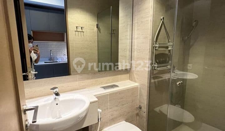 Disewakan Apartemen Taman Anggrek Residences Bagus Furnished