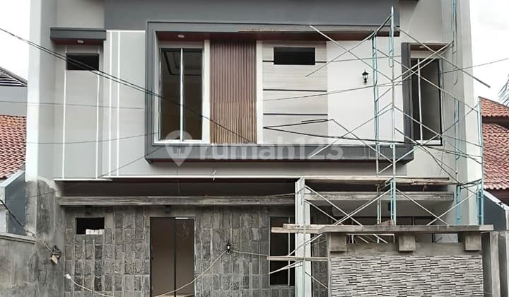 New House in Manyar Jaya, Comfortable and Safe Environment