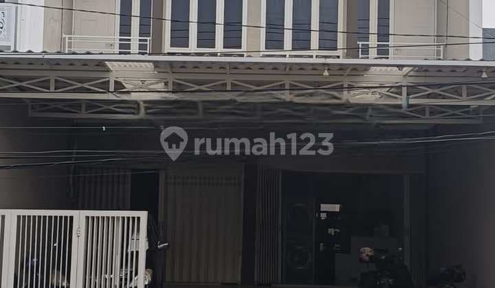 New Ready-to-Occupy Shop House in Jemursari Near Main Road Highway