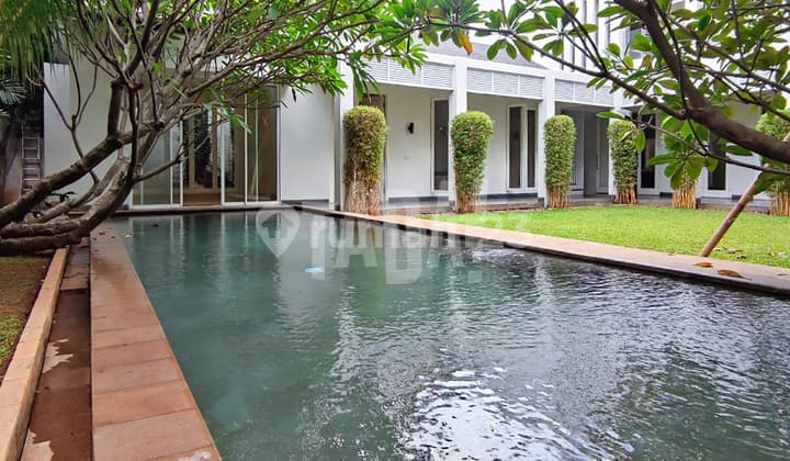 Rumah Tropical, Resort Style, Mewah di Cilandak, Jakarta Selatan