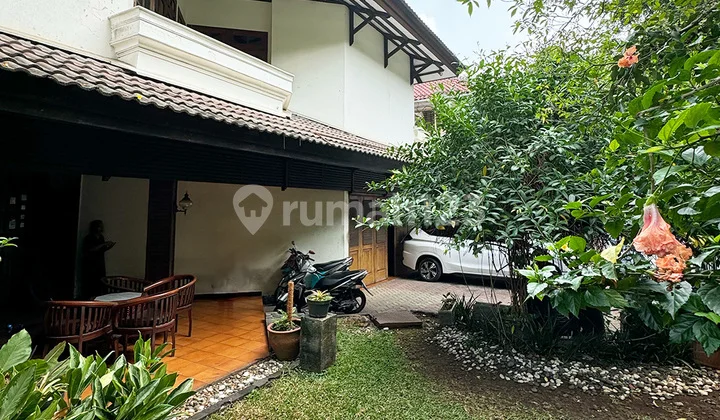 Rumah Dekat Mrt Blok M, Strategis di Kebayoran Baru, Jakarta Selatan