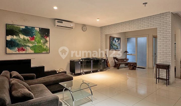 Rumah Serenia Hills Lebak Bulus, Siap Huni, Fully Furnished di Lebak Bulus, Jakarta Selatan