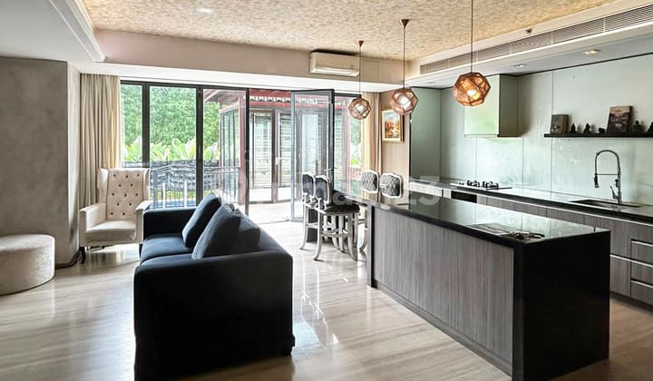 Apartemen Verde One, 221 Sqm, 2 Br, Private Pool, Furnished