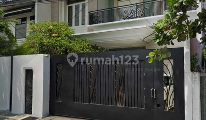 Ready to Occupy House in Central Semarang, Semarang