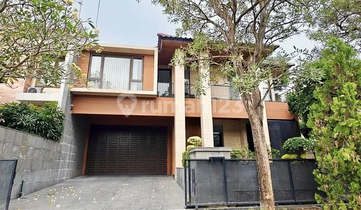 Candisari Golf Temple Luxury House, Semarang Candisari Golf Temple Luxury House, Semarang