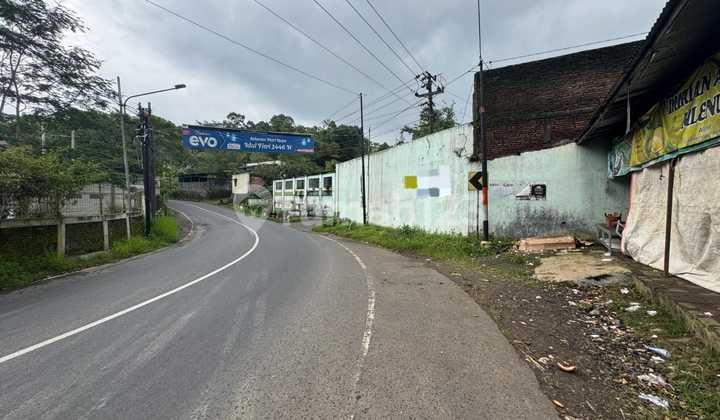 Business Place for Sale in Gunung Pati, Semarang Business Place for Sale in Gunung Pati, Semarang