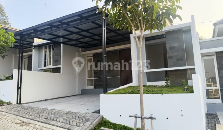 Rumah Siap Huni BSB Village BSB City, Semarang Rumah Siap Huni BSB Village BSB City, Semarang